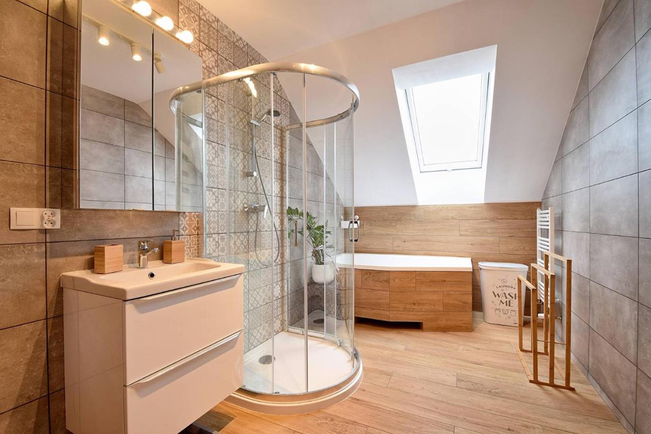 Klif Apartamenty Posesja Baltycka กชึชโบโว ภายนอก รูปภาพ
