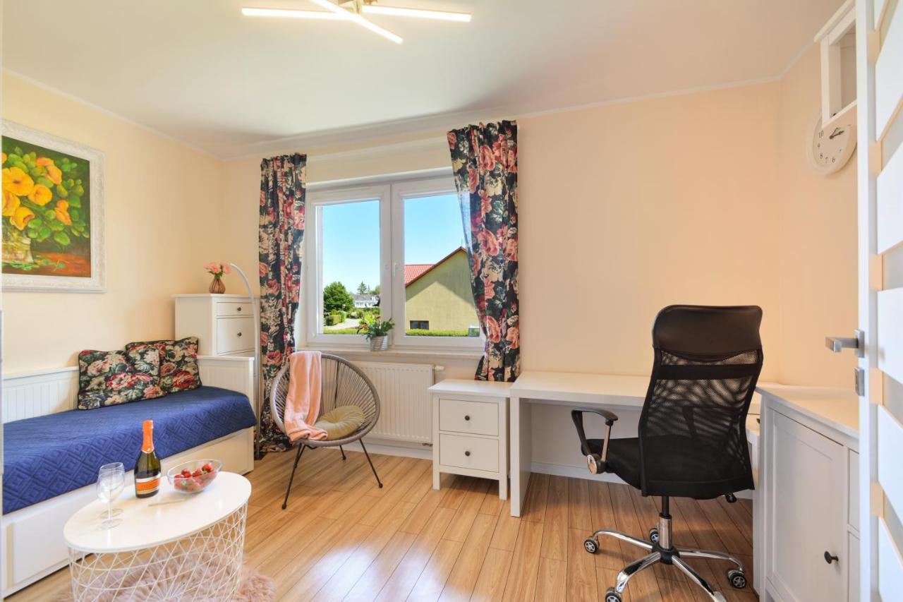 Klif Apartamenty Posesja Baltycka กชึชโบโว ภายนอก รูปภาพ